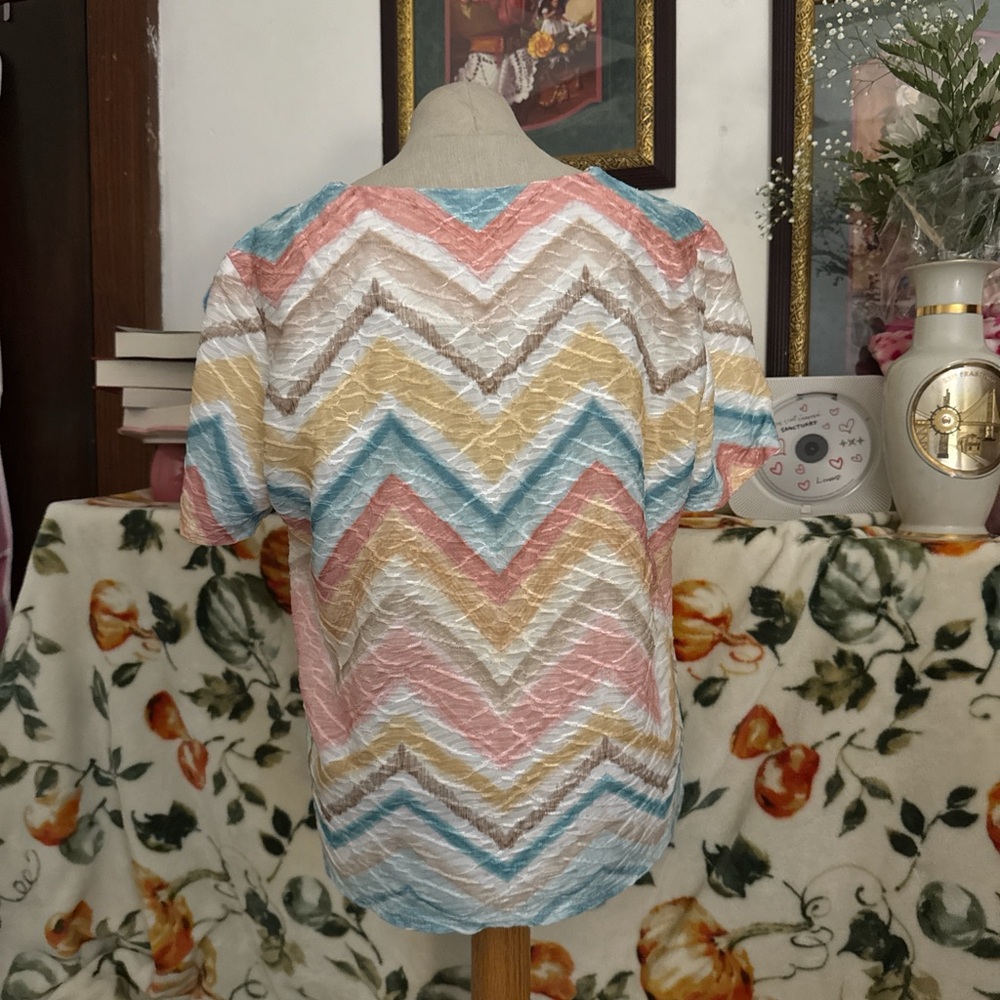 Chevron blouse - Picture 5 of 6